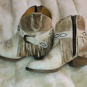 Women's Boots